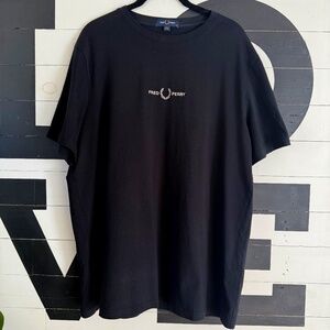 Fred Perry Black T-Shirt w/ Embroidered Logo on Chest Size XL